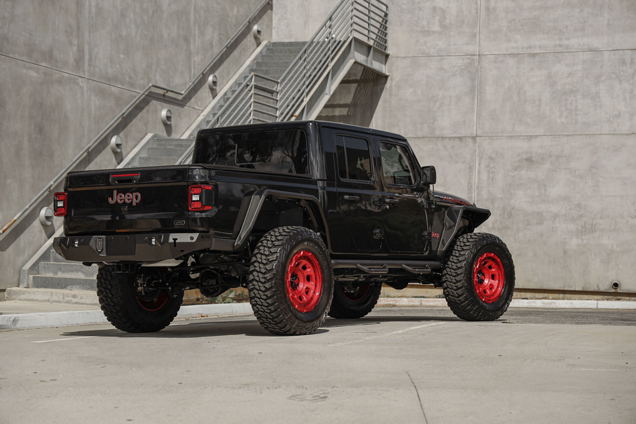 2021 Jeep Gladiator - XD STORM - Red | Wheel Pros